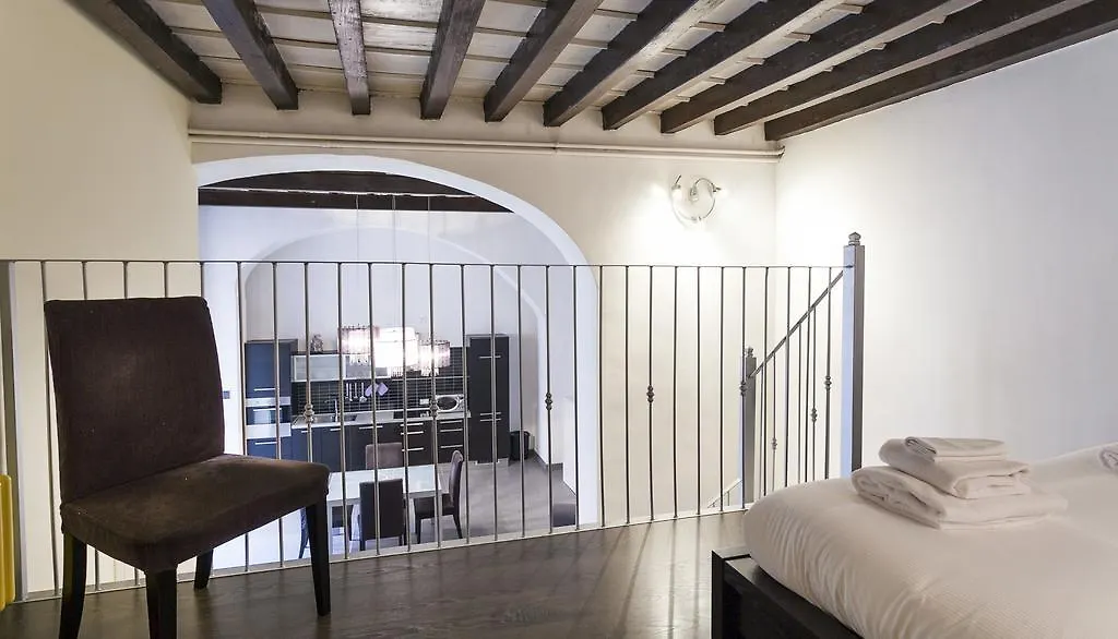 Italianway-Colombo 5 Apartment Milan 0*,  Italy